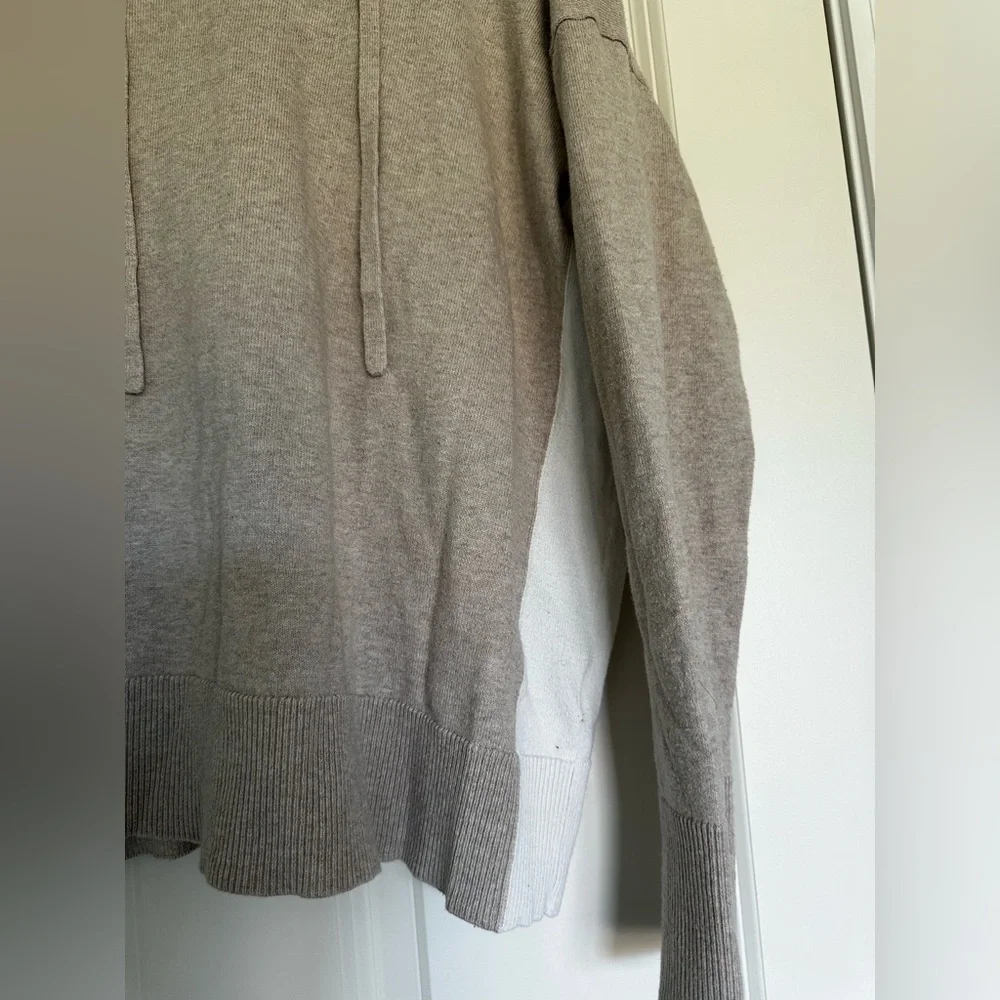 Knit Hooded Sweater Cotton Silk Blend - The White Company - Picture 4 of 10